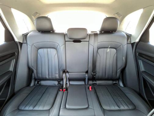 2020 Audi Q5 45 Premium Plus