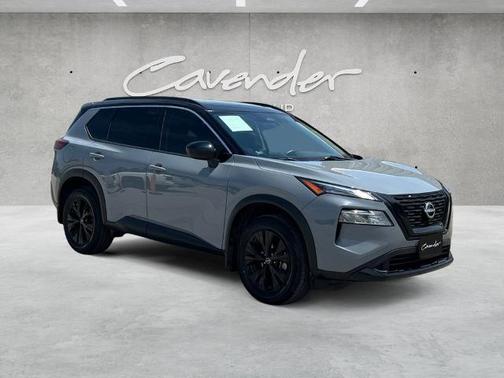 2 Tone Gray / Black Roof 2023 Nissan Rogue SV