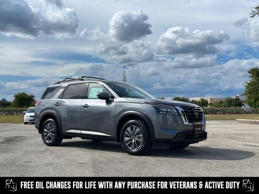 2025 Nissan Pathfinder SV FWD