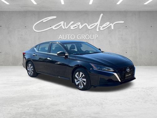 2025 Nissan Altima S FWD