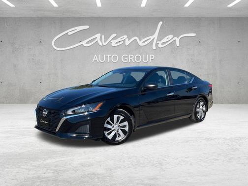 2025 Nissan Altima S FWD