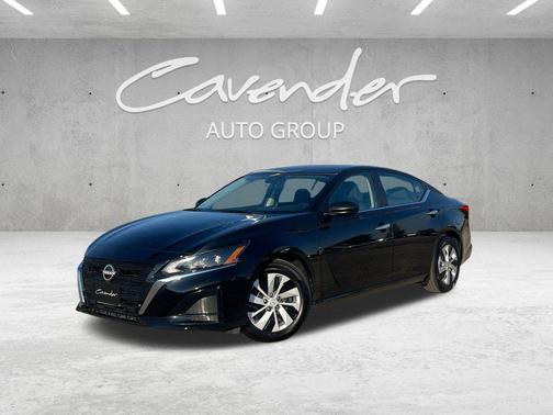 2025 Nissan Altima S FWD