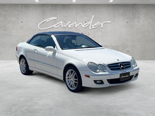 Arctic White 2009 Mercedes-Benz CLK-Class CLK 350