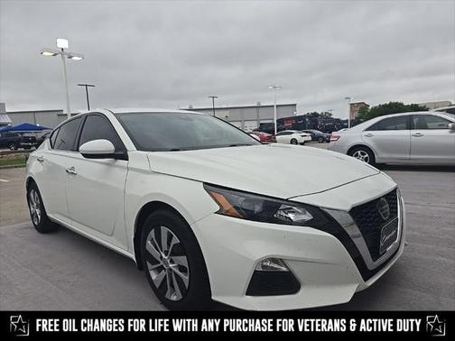 2022 Nissan Altima S FWD