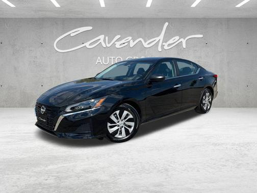 2025 Nissan Altima S FWD
