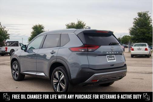 2023 Nissan Rogue SL