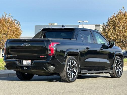2024 Chevrolet Silverado EV First-Edition RST 4WD