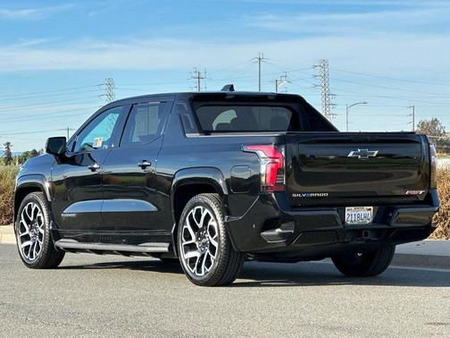 2024 Chevrolet Silverado EV First-Edition RST 4WD