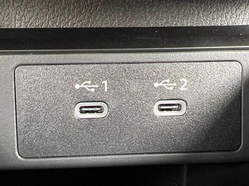 Scarlet Ember Tintcoat 2026 Nissan Kicks SV