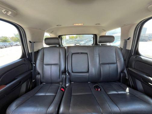 2008 GMC Yukon SLE