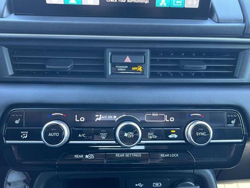 2024 Honda Pilot Touring 8-Passenger