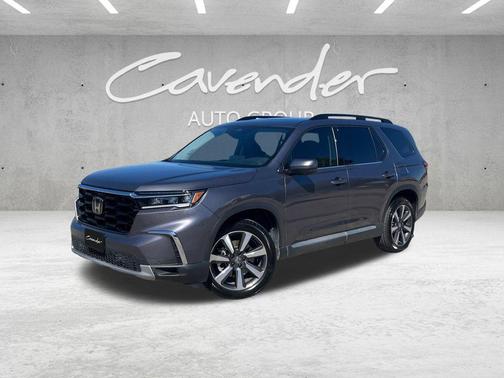 2024 Honda Pilot Touring 8-Passenger