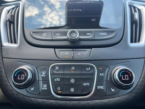 2023 Chevrolet Malibu FWD 1LT