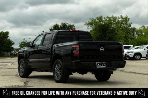 2025 Nissan Frontier SV