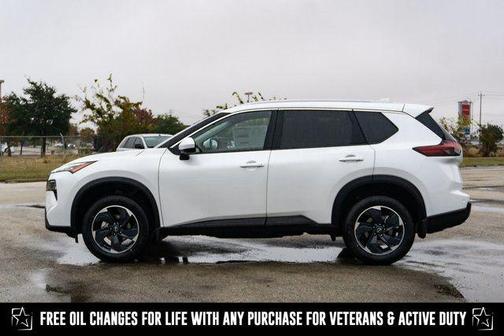 2025 Nissan Rogue SV