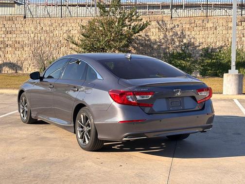 2021 Honda Accord EX-L 1.5T