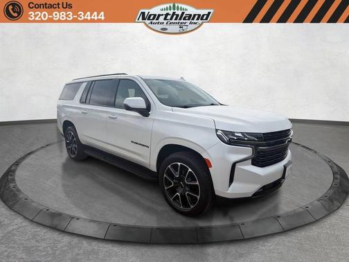 Iridescent Pearl Tricoat 2022 Chevrolet Suburban RST