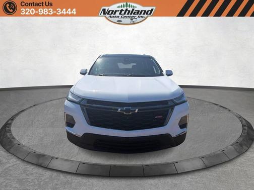 Summit White 2023 Chevrolet Traverse RS