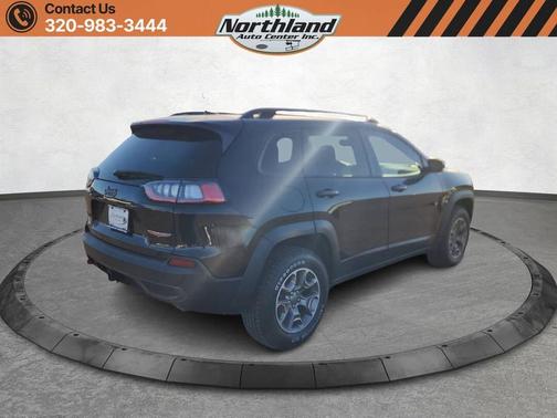 2022 Jeep Cherokee Trailhawk