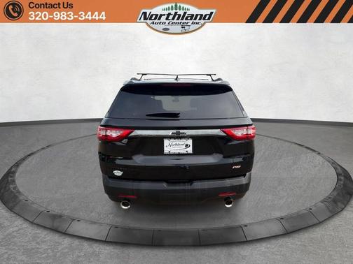 Mosaic Black Metallic 2021 Chevrolet Traverse RS