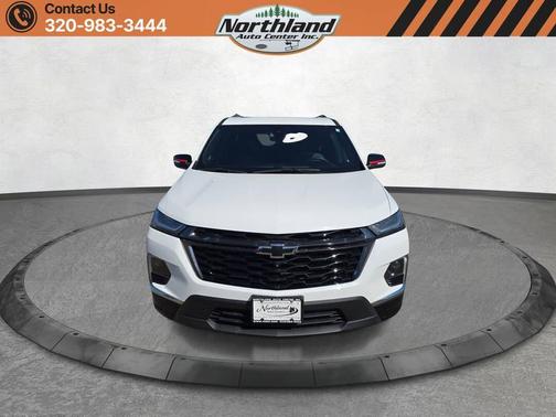 Summit White 2023 Chevrolet Traverse Premier