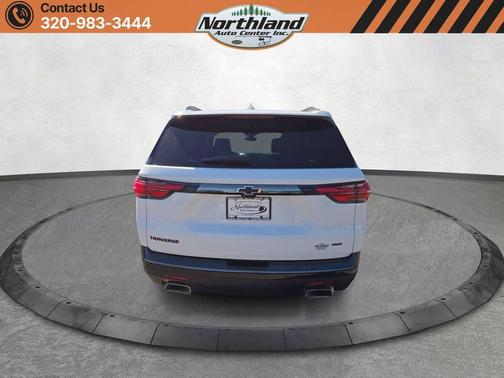 Summit White 2023 Chevrolet Traverse Premier