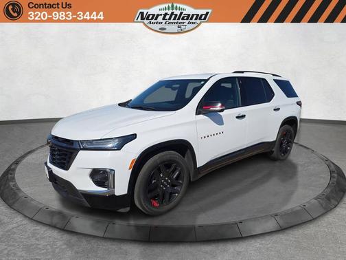 Summit White 2023 Chevrolet Traverse Premier