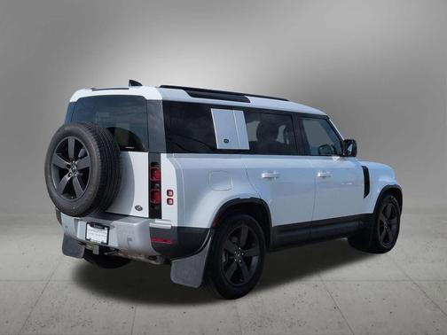 2021 Land Rover Defender 110 S