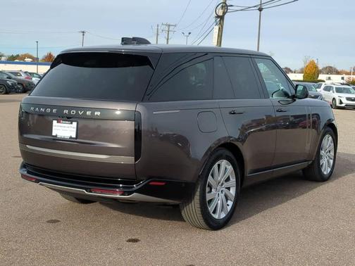 2024 Land Rover Range Rover P400 SE