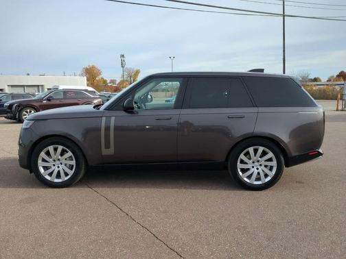 2024 Land Rover Range Rover P400 SE