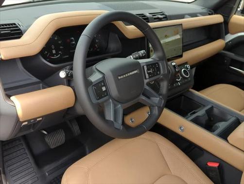 2025 Land Rover Defender P400 X-Dynamic SE
