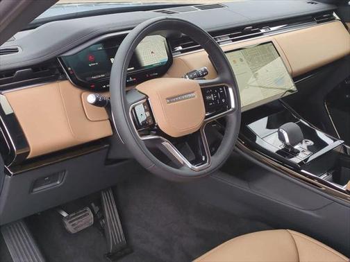 2025 Land Rover Range Rover Sport P360 SE