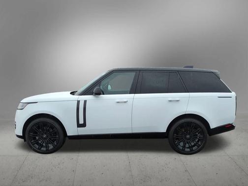 2025 Land Rover Range Rover P400 SE
