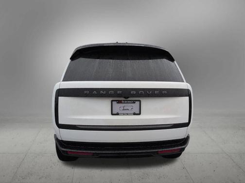 2026 Land Rover Range Rover SE