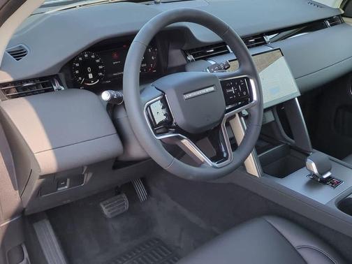 2025 Land Rover Discovery Sport S