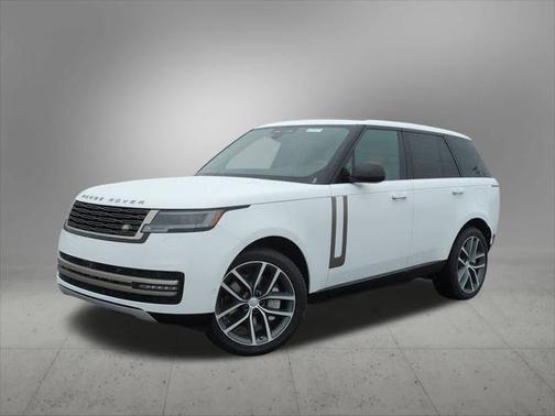 2025 Land Rover Range Rover P550e SE