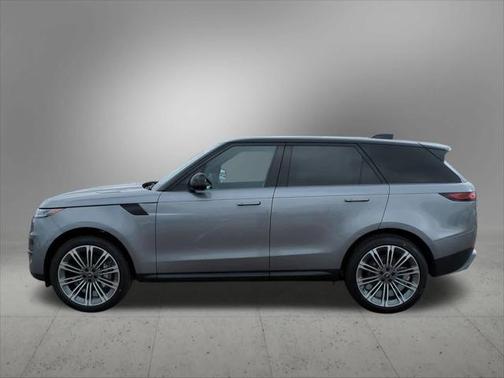 2025 Land Rover Range Rover Sport P360 SE