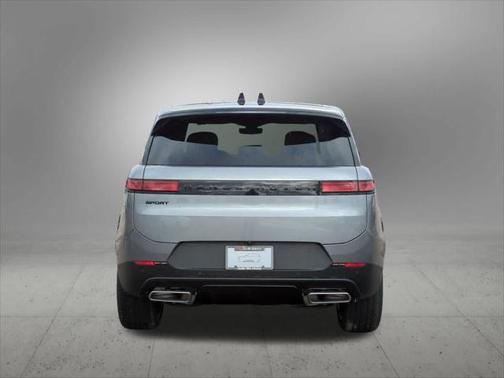 2025 Land Rover Range Rover Sport P360 SE