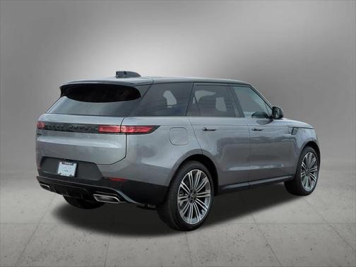 2025 Land Rover Range Rover Sport P360 SE