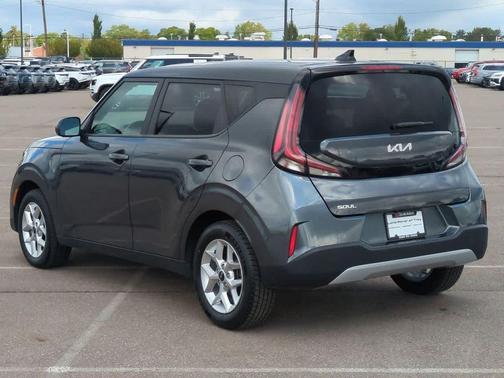 2023 Kia Soul LX