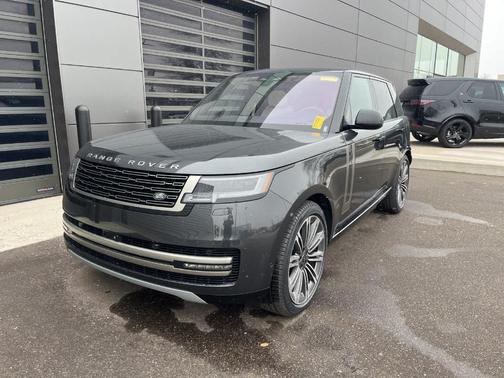 2023 Land Rover Range Rover P400 SE