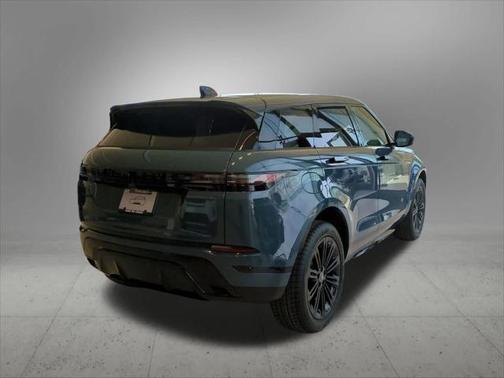 2026 Land Rover Range Rover Evoque Dynamic SE