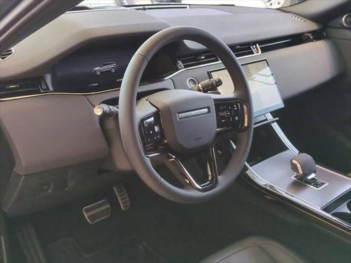 2026 Land Rover Range Rover Evoque Dynamic SE