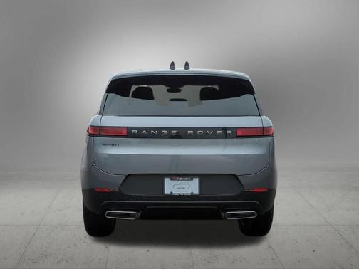 2025 Land Rover Range Rover Sport P360 S