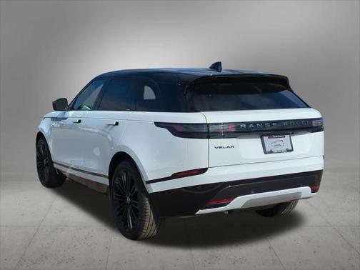 2026 Land Rover Range Rover Velar Dynamic SE