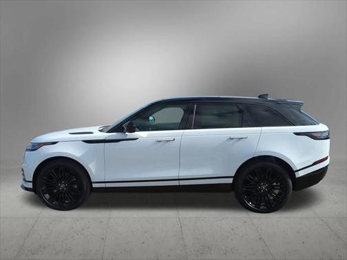 2026 Land Rover Range Rover Velar Dynamic SE
