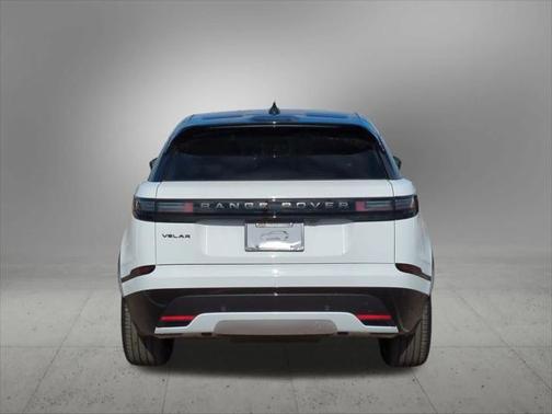 2026 Land Rover Range Rover Velar Dynamic SE