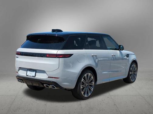 2025 Land Rover Range Rover Sport P530 Dynamic SE