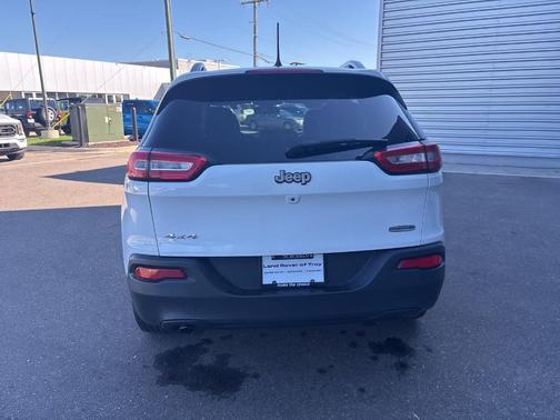 2018 Jeep Cherokee Latitude Plus