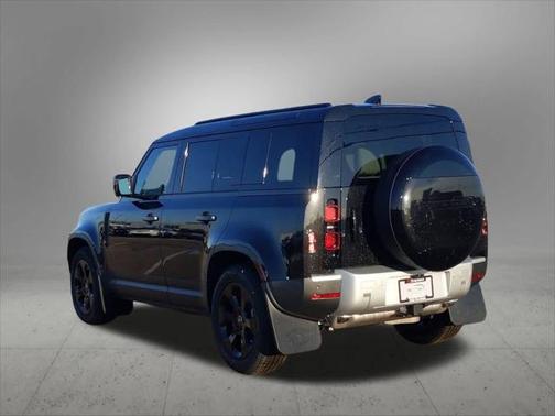 2025 Land Rover Defender P400 S